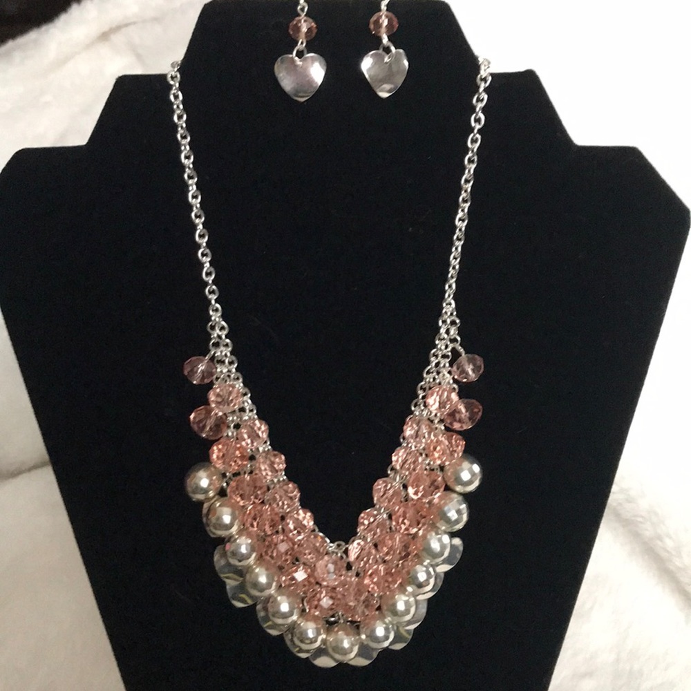 Necklace and earrings set